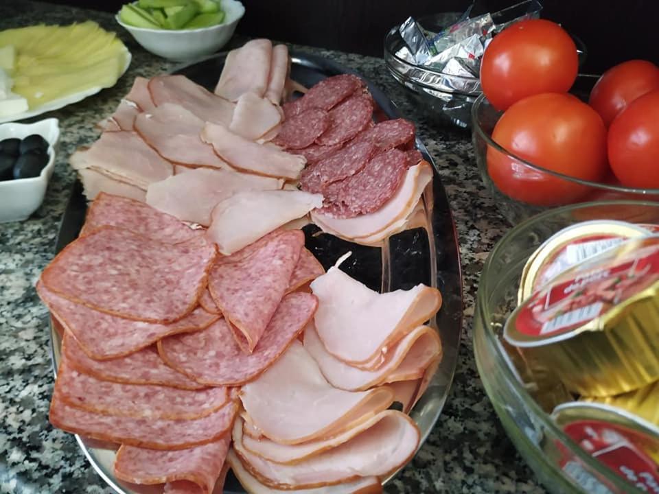 Tomis Pensiune 바일레펠릭스 외부 사진